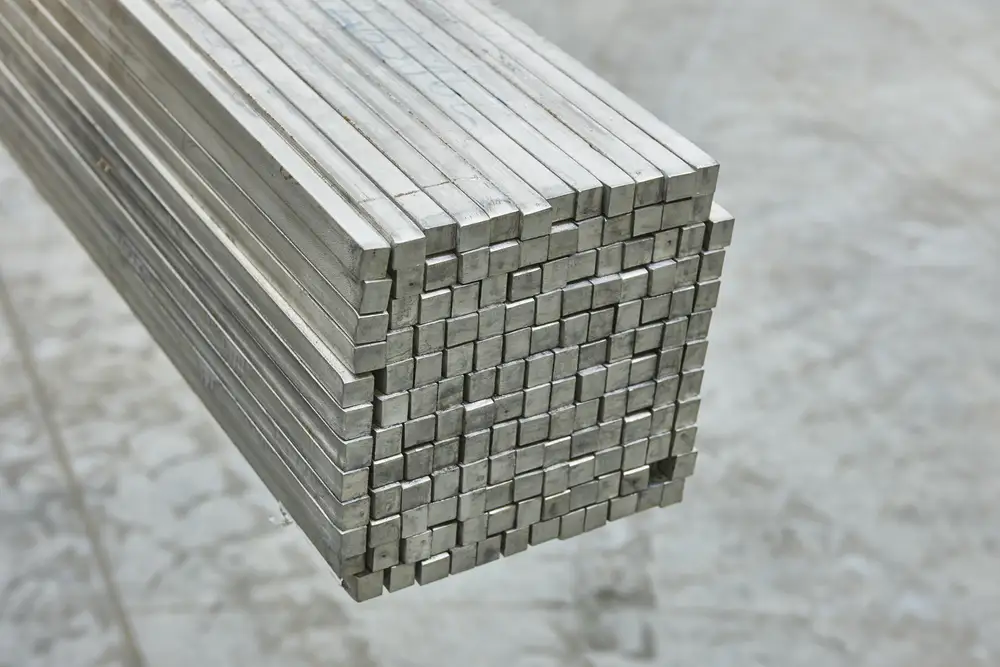 Нихромовый квадрат